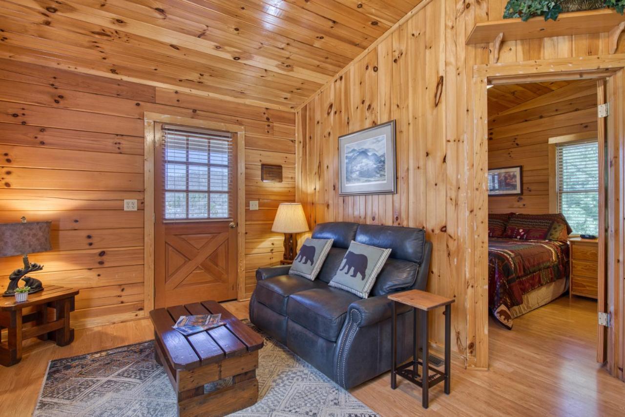 Campground Cabin Lake Junaluska Екстер'єр фото